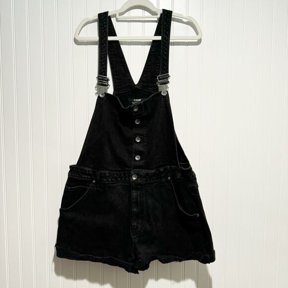 Hot Topic Pants - Hot Topic Black Denim Shortalls Overalls Size XL